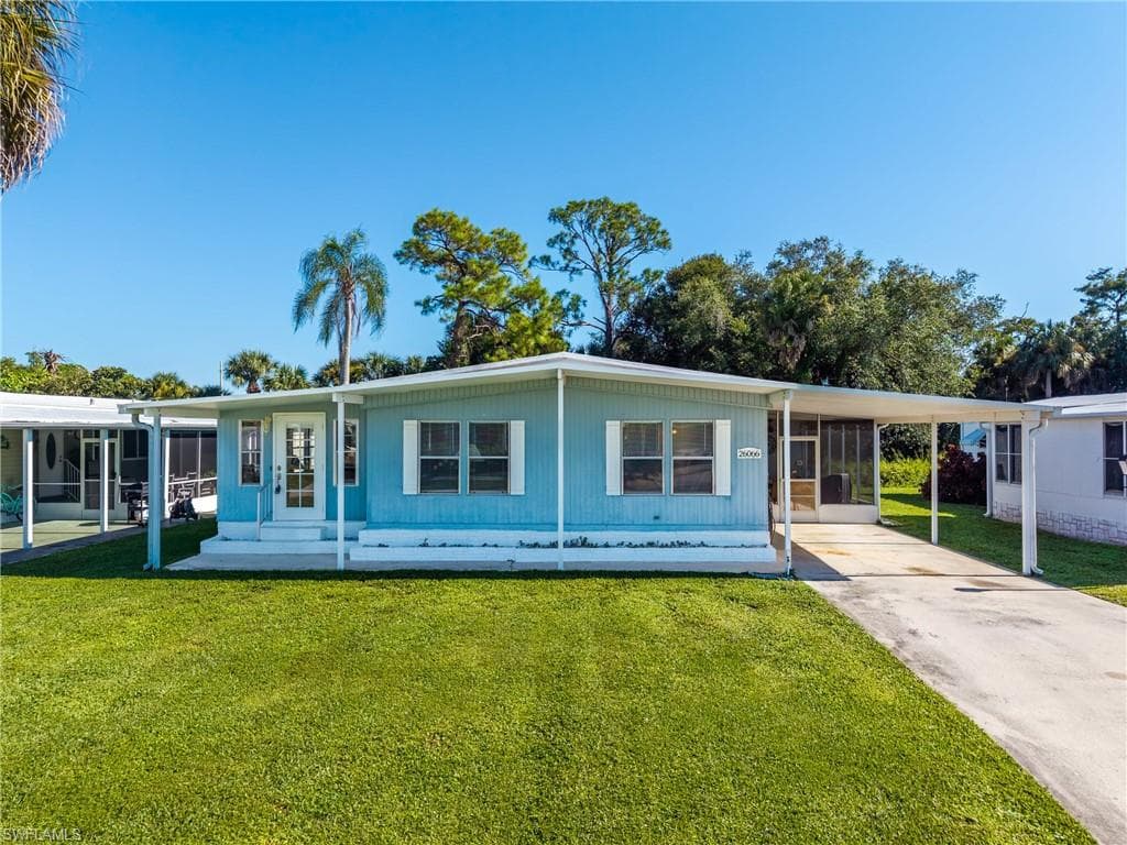 26066 Princess LN BONITA SPRINGS, FL 34135