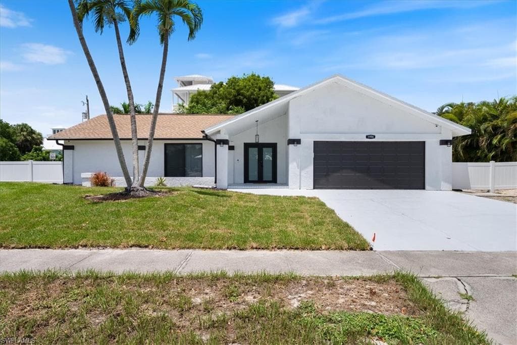 1996 Sheffield AVE MARCO ISLAND, FL 34145