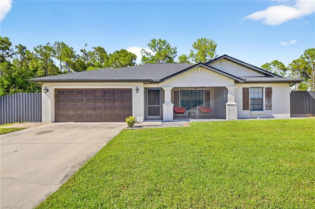 421 Broadmoor ST LEHIGH ACRES, FL 33974