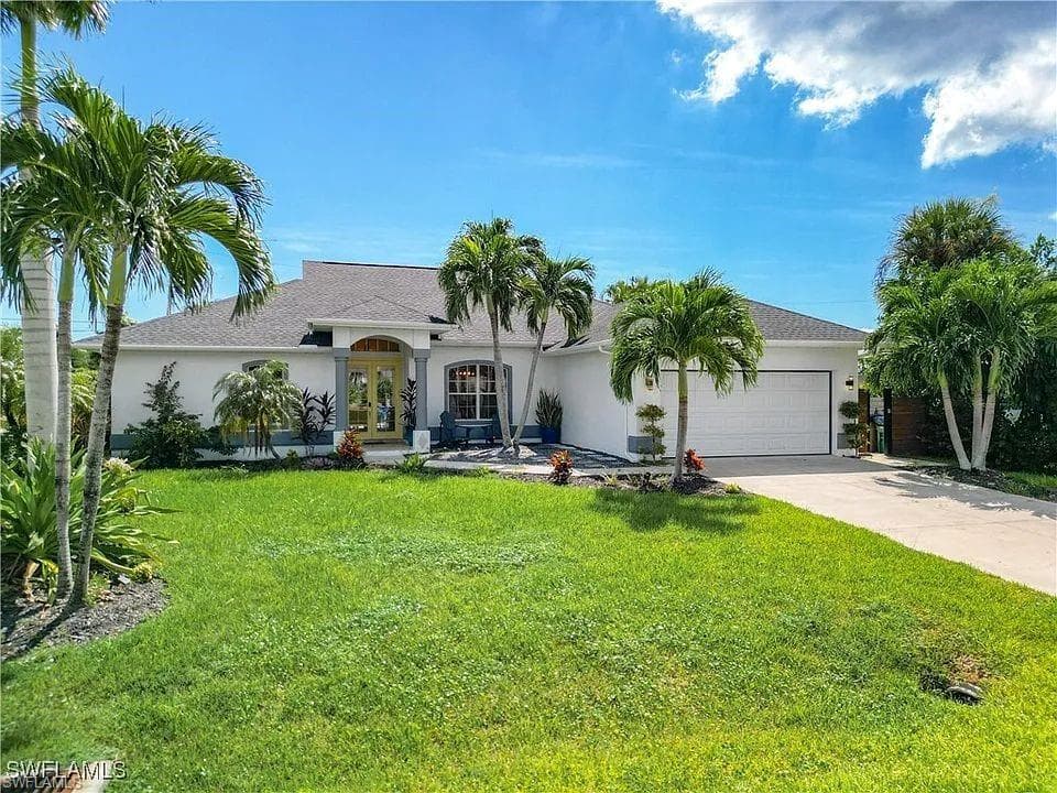 1720 SW 49th LN CAPE CORAL, FL 33914