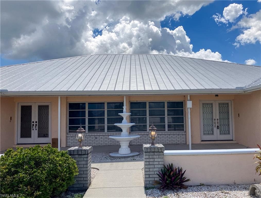 3816 SE 12th AVE CAPE CORAL, FL 33904