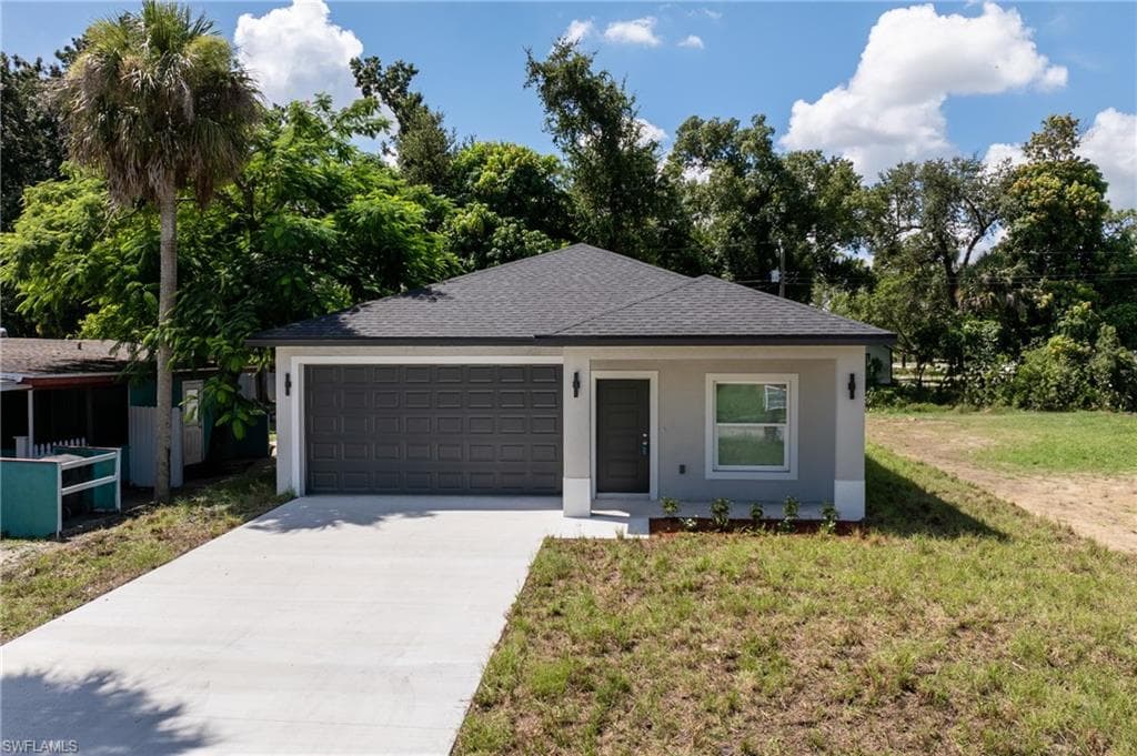 2316 Willard ST FORT MYERS, FL 33901