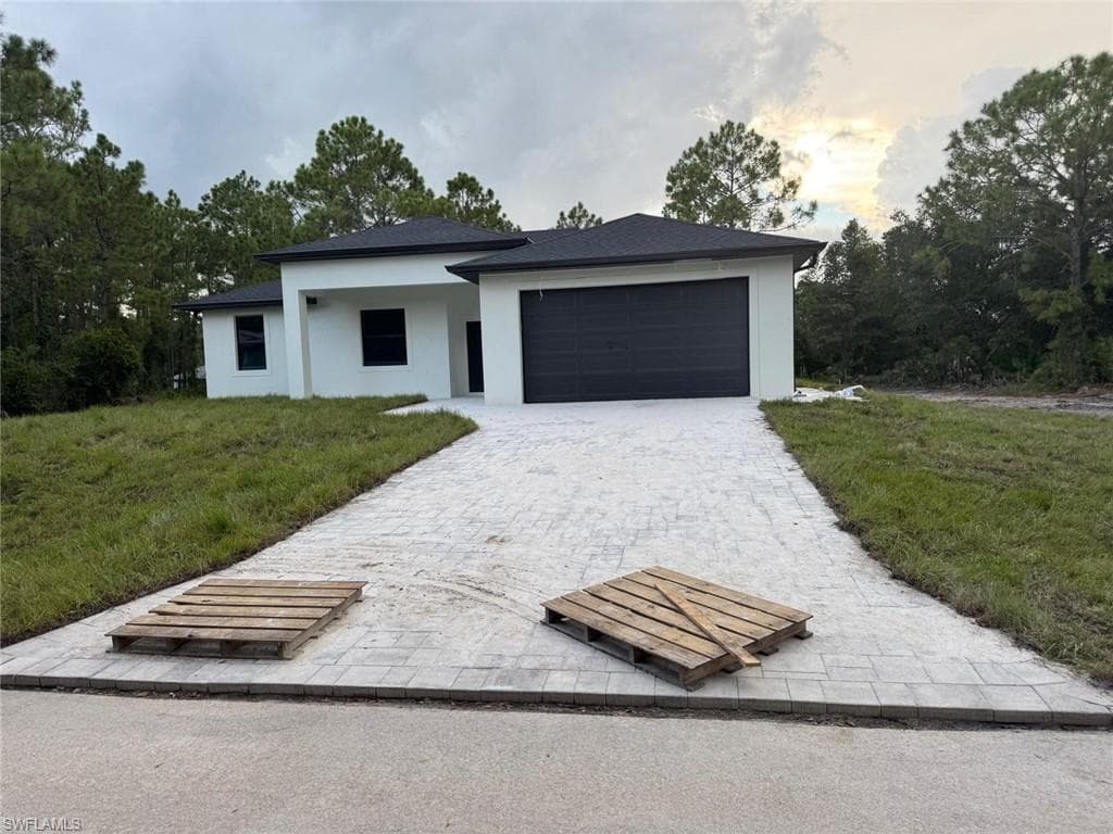 2217 Jefferson AVE ALVA, FL 33920