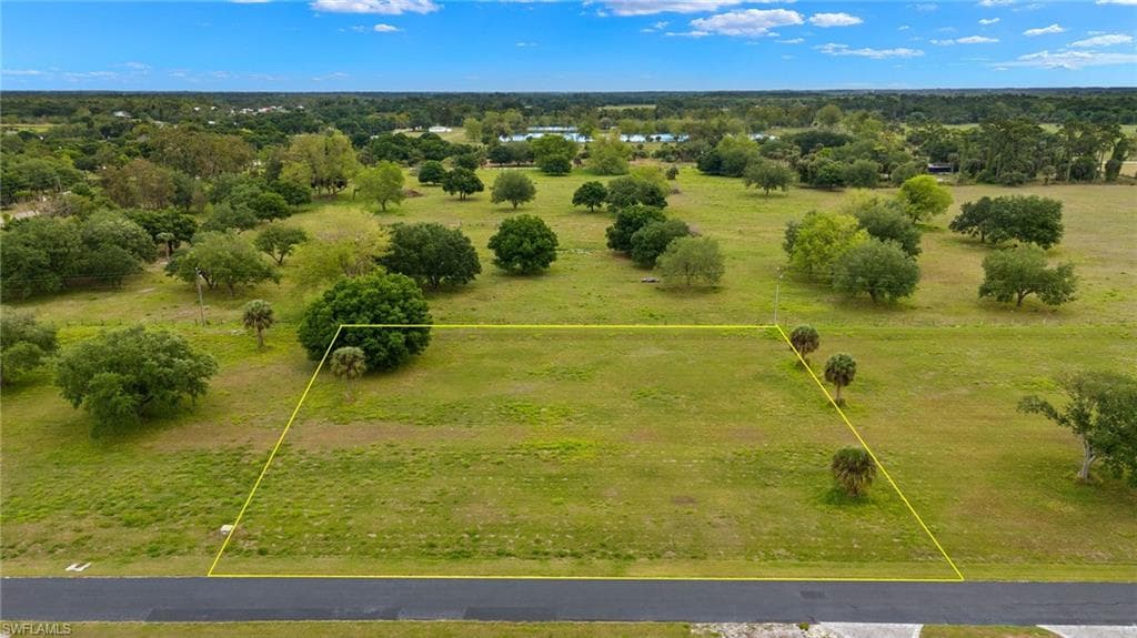 1530 Lindy LN LABELLE, FL 33935