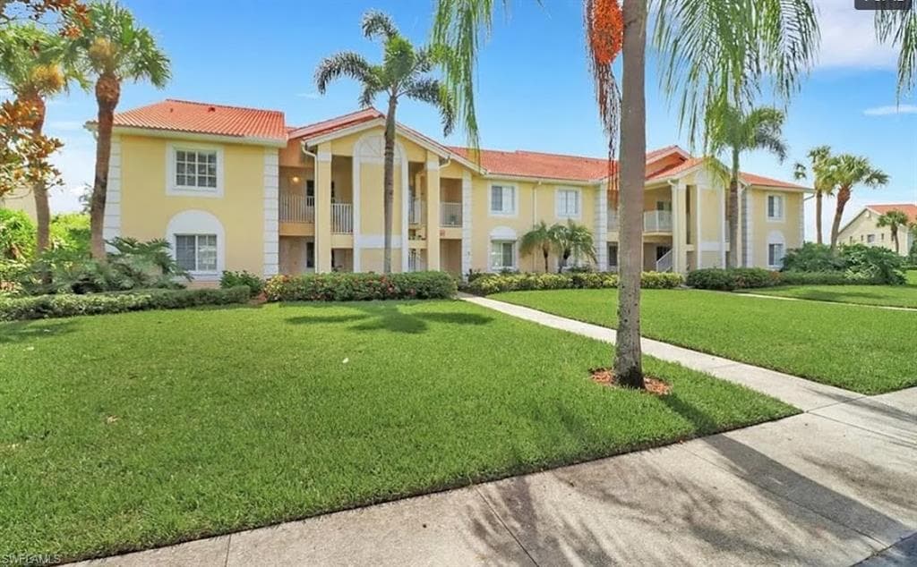 7756 Jewel LN 102 NAPLES, FL 34109