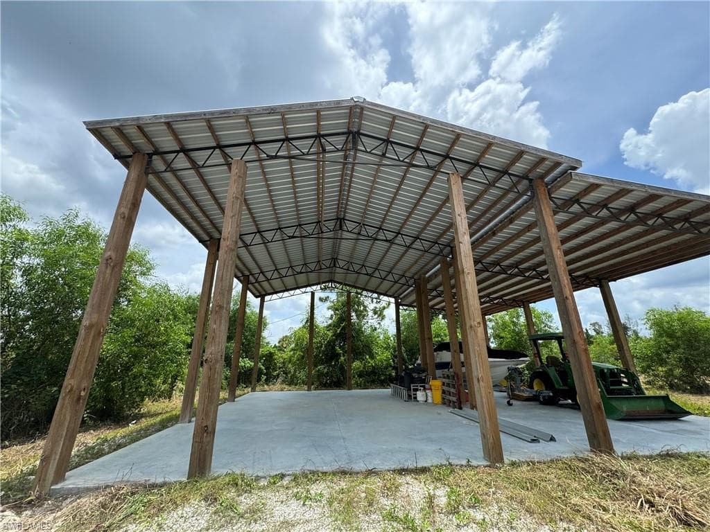 Island Ridge RD BOKEELIA, FL 33922