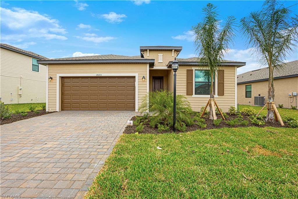 14640 Palamos CIR FORT MYERS, FL 33905