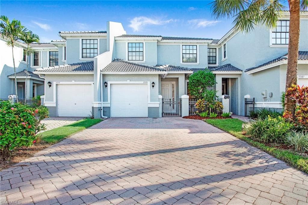 15191 Summit Place CIR NAPLES, FL 34119