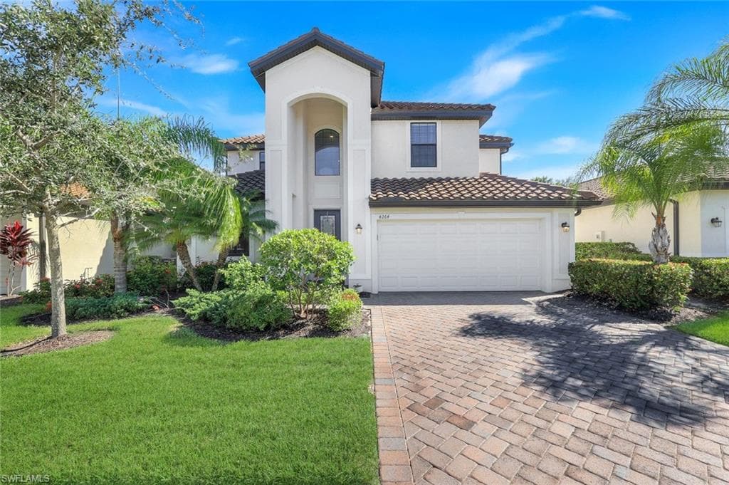4264 Raffia Palm CIR NAPLES, FL 34119