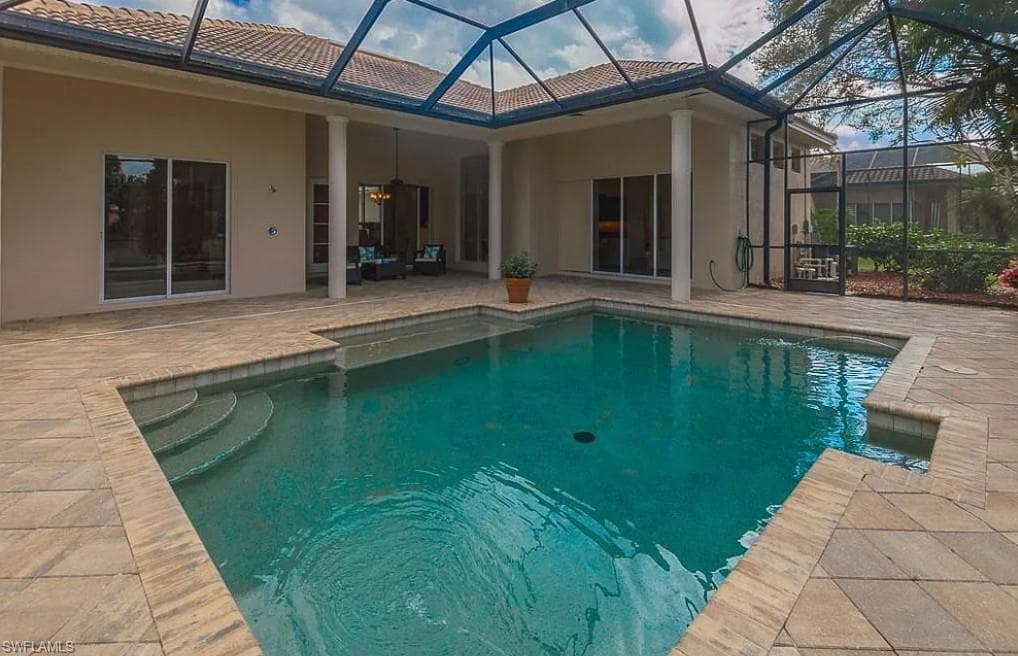 5891 Barclay LN NAPLES, FL 34110