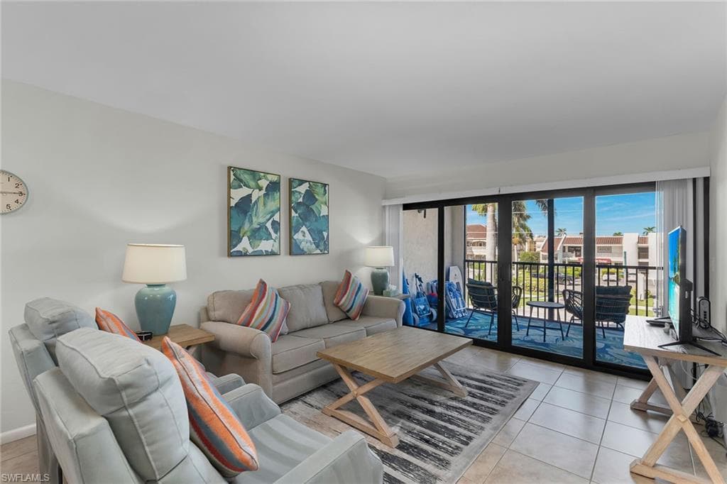 1012 Anglers CV D303 MARCO ISLAND, FL 34145