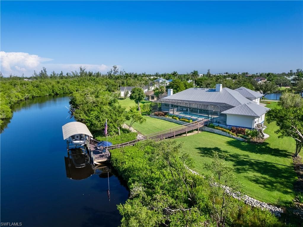 15660 Light Blue CIR FORT MYERS, FL 33908