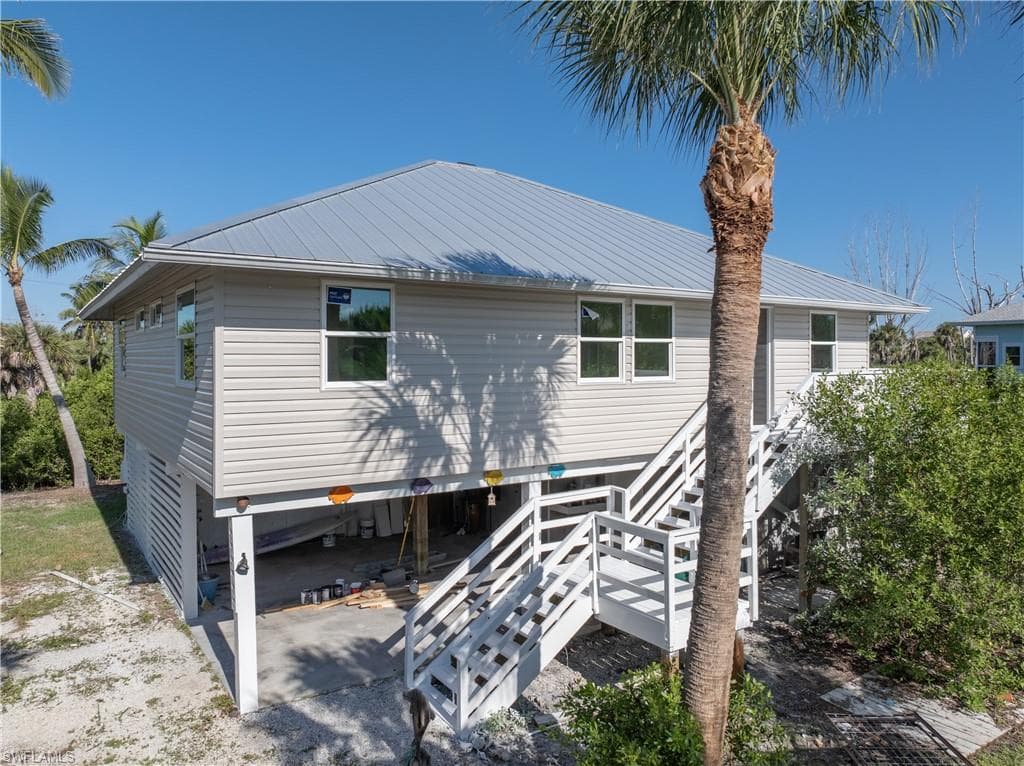 9297 Kincaid CT SANIBEL, FL 33957