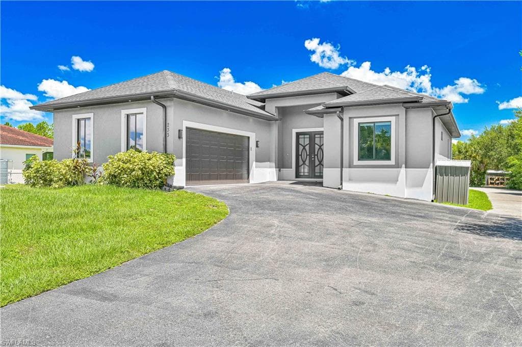 233 37th AVE NW NAPLES, FL 34120