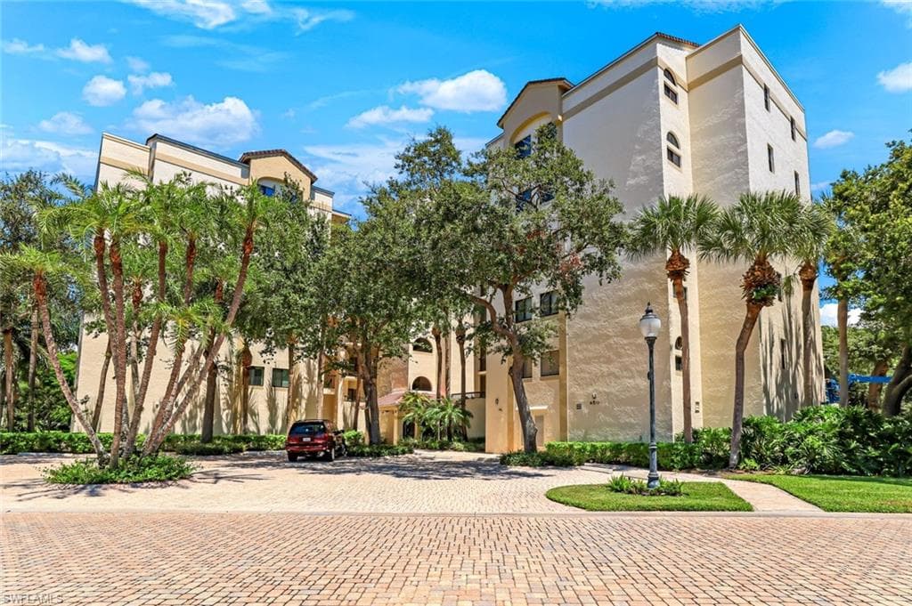6510 Valen WAY #205 NAPLES, FL 34108