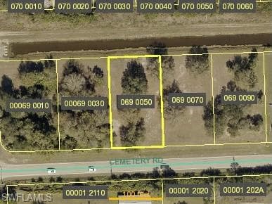 15541 Cemetery RD FORT MYERS, FL 33905