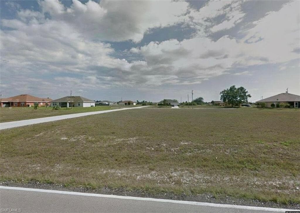 500 Kismet PKWY W CAPE CORAL, FL 33993