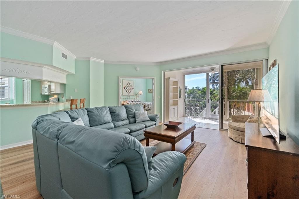 6537 Marissa LOOP 11 NAPLES, FL 34108