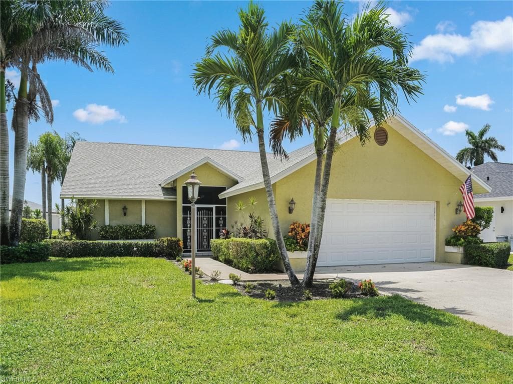 10368 Wild Turkey AVE BONITA SPRINGS, FL 34135