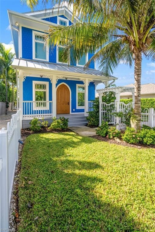 570 96th AVE N NAPLES, FL 34108