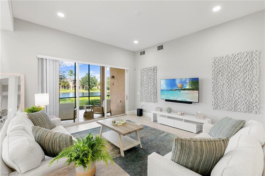 3031 Marengo CT 101 NAPLES, FL 34114