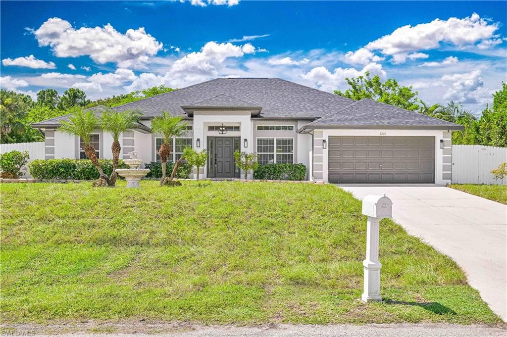 1210 Albemarle CIR LEHIGH ACRES, FL 33936