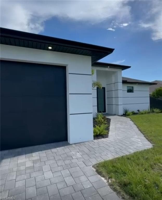 2832 SW 2nd TER CAPE CORAL, FL 33991