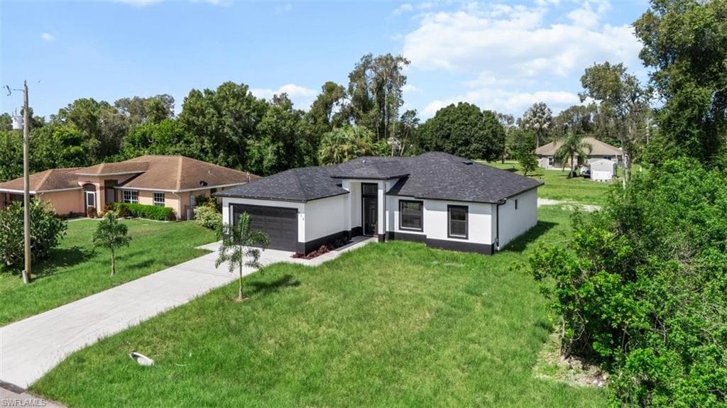328 Ranch AVE LEHIGH ACRES, FL 33974
