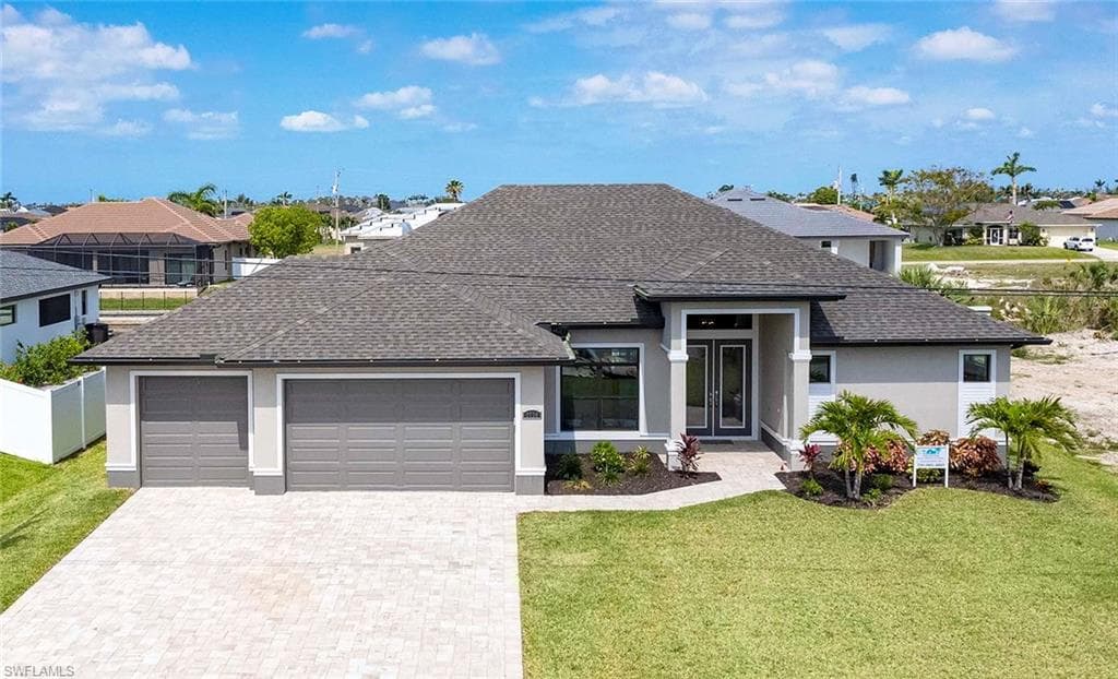 2720 SW 20th AVE CAPE CORAL, FL 33914
