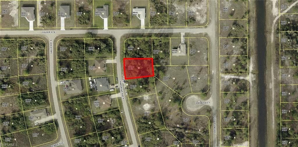 749 Hargrove AVE S LEHIGH ACRES, FL 33974