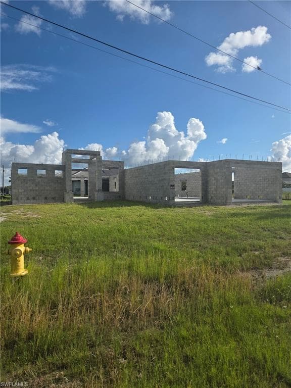 3319 NW 1st TER CAPE CORAL, FL 33993