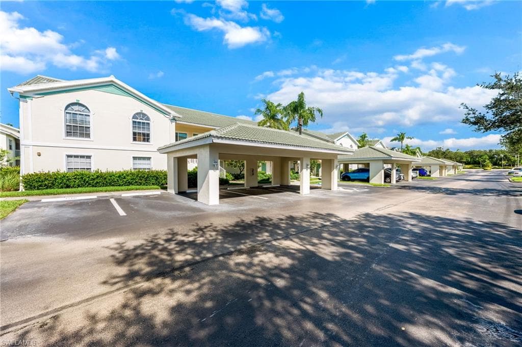 4935 Sandra Bay DR 3-204 NAPLES, FL 34109