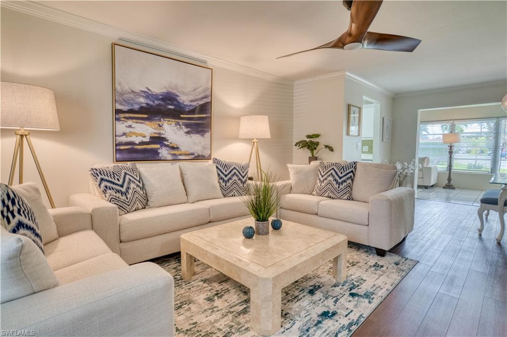1069 Forest Lakes DR 1-B NAPLES, FL 34105
