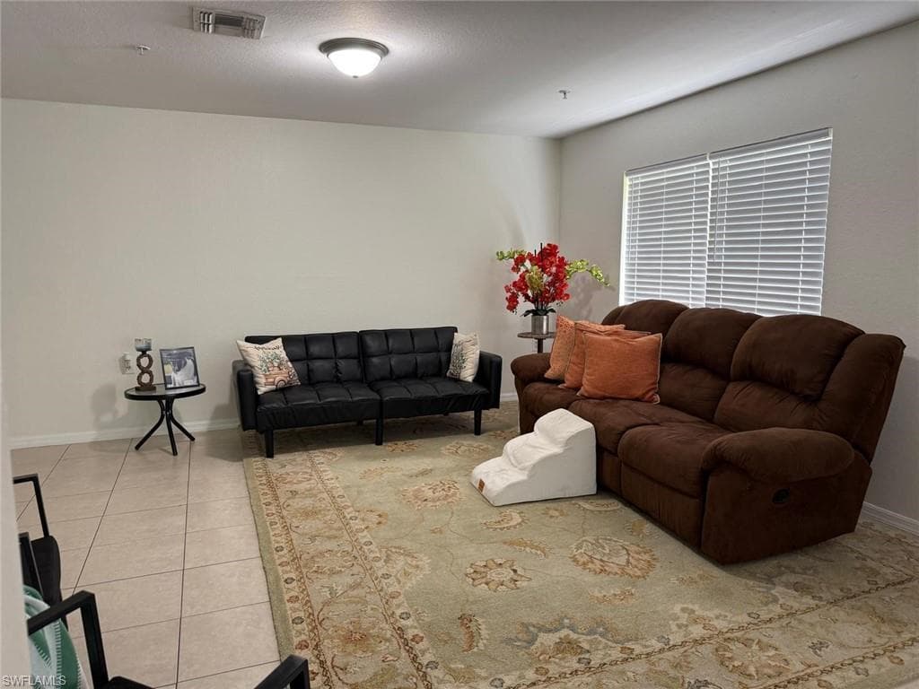 9460 Ivy Brook RUN 701 FORT MYERS, FL 33913