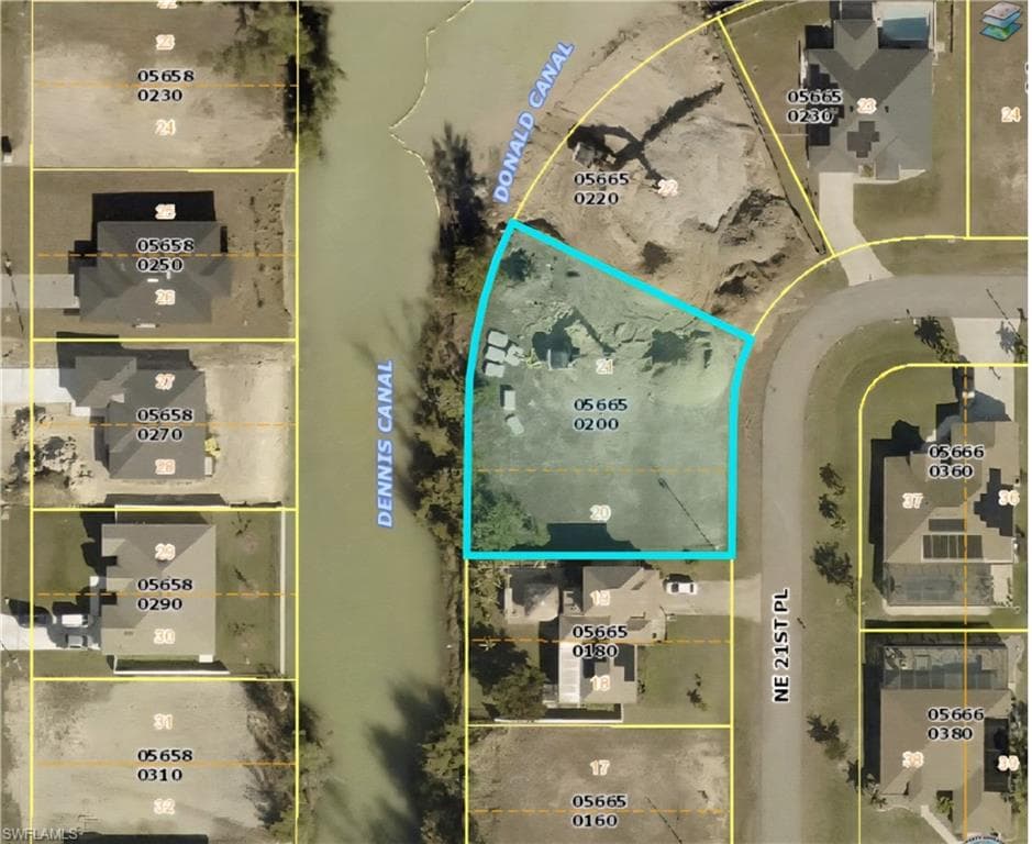 3512 NE 21st PL CAPE CORAL, FL 33909