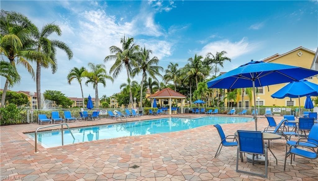 4635 Saint Croix LN 1215 NAPLES, FL 34109