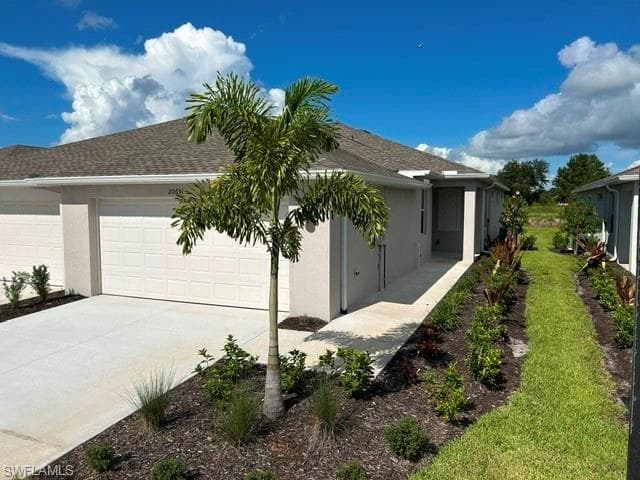 20651 Hazelnut CT LEHIGH ACRES, FL 33936