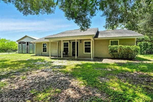 435 Trader RD FORT DENAUD, FL 33935