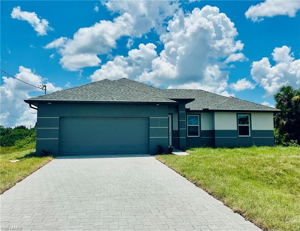 922 Grant BLVD LEHIGH ACRES, FL 33974