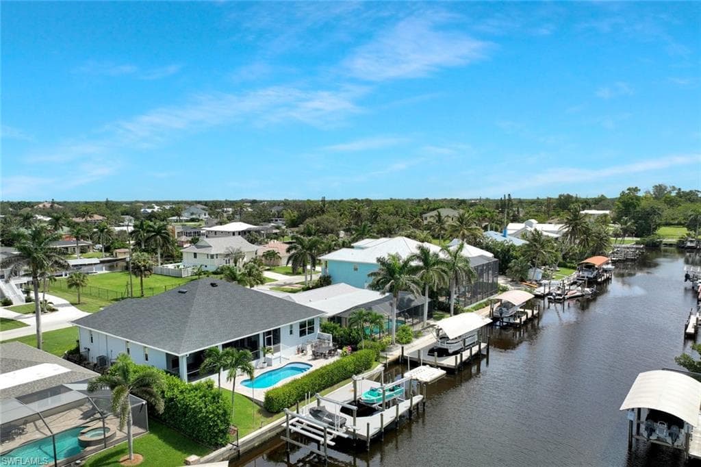 4837 Regal DR BONITA SPRINGS, FL 34134