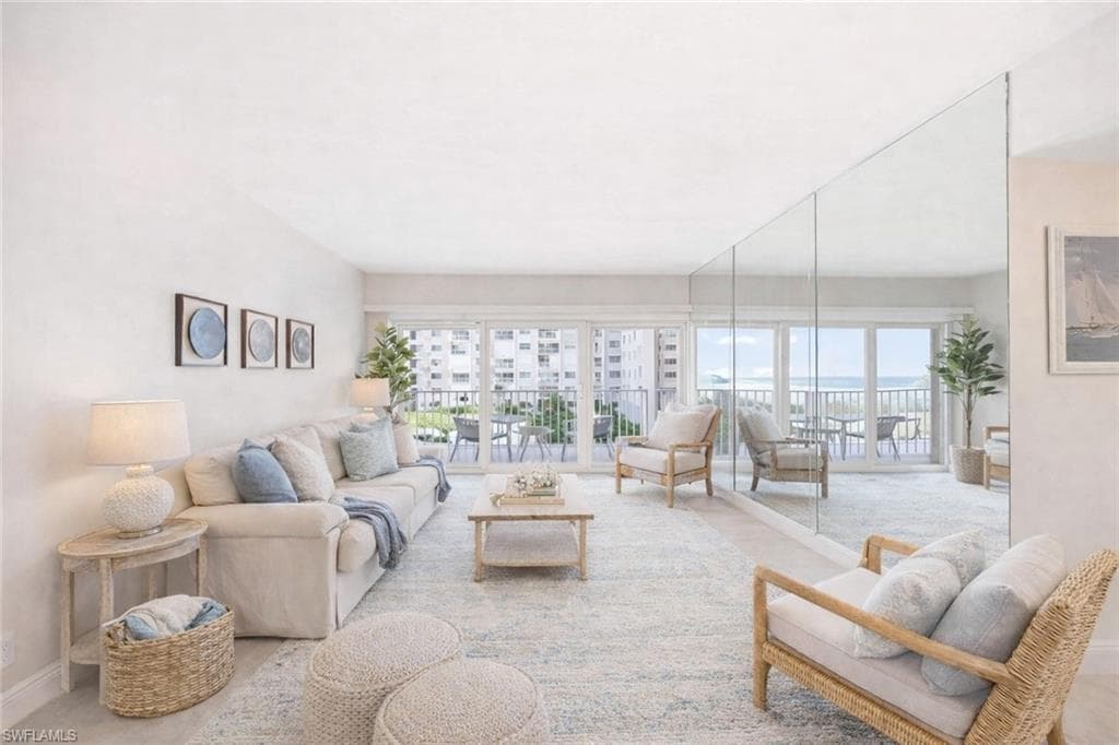 3443 Gulf Shore BLVD N 314 NAPLES, FL 34103