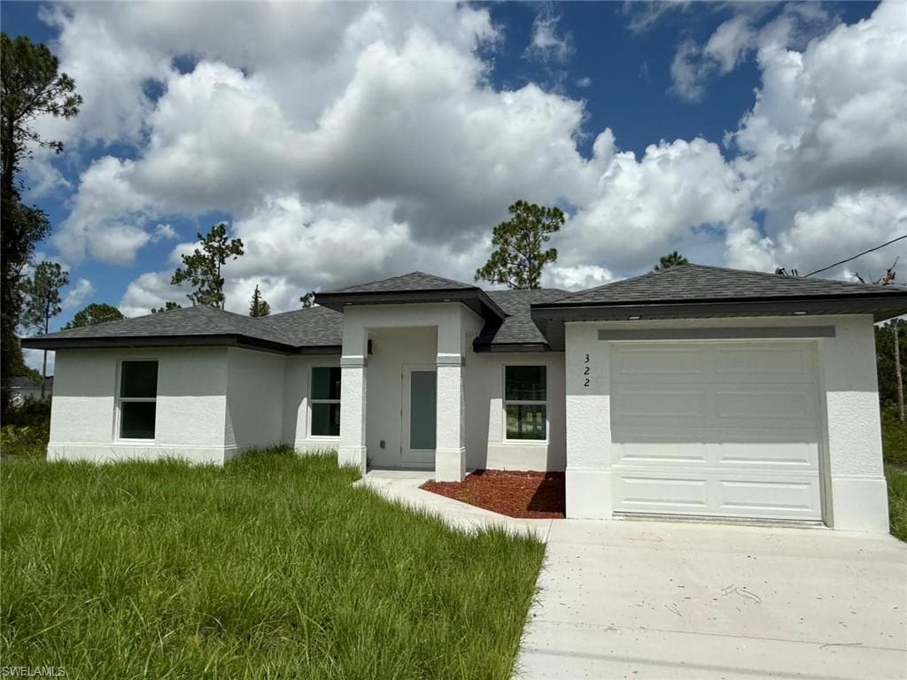 322 McArthur BLVD LEHIGH ACRES, FL 33974