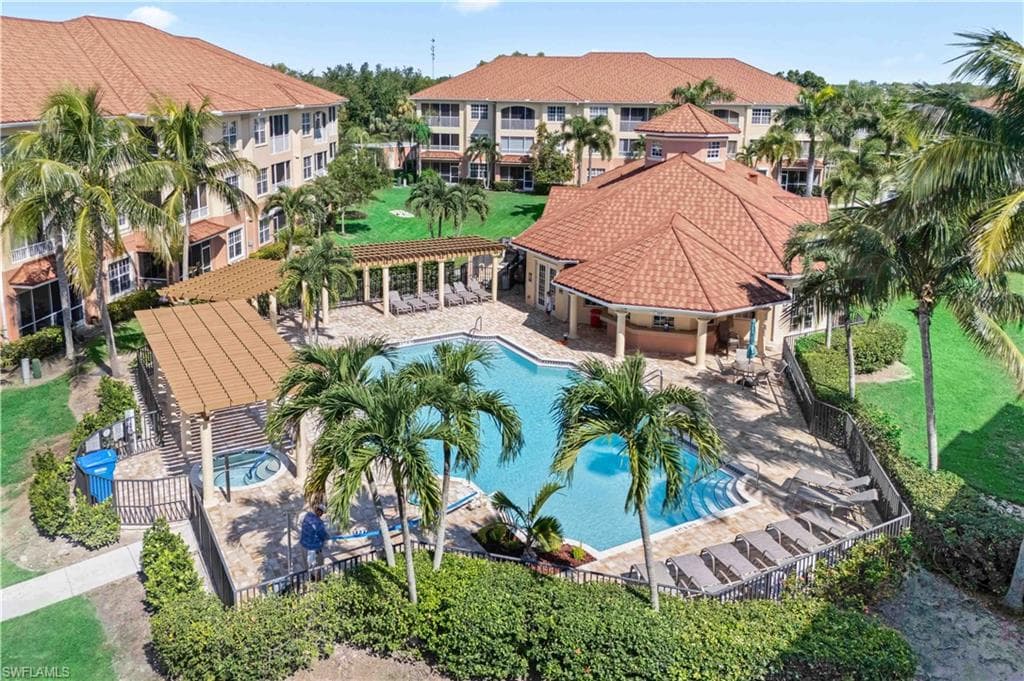 1109 Van Loon Commons CIR 303 CAPE CORAL, FL 33909
