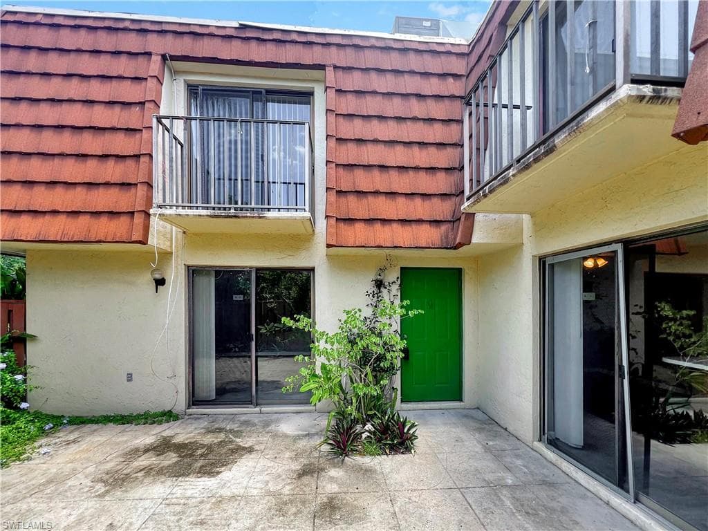 5241 Cedarbend DR 1 FORT MYERS, FL 33919