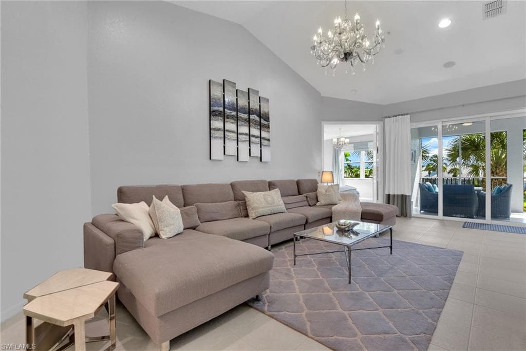 4650 Hawks Nest WAY M202 NAPLES, FL 34114
