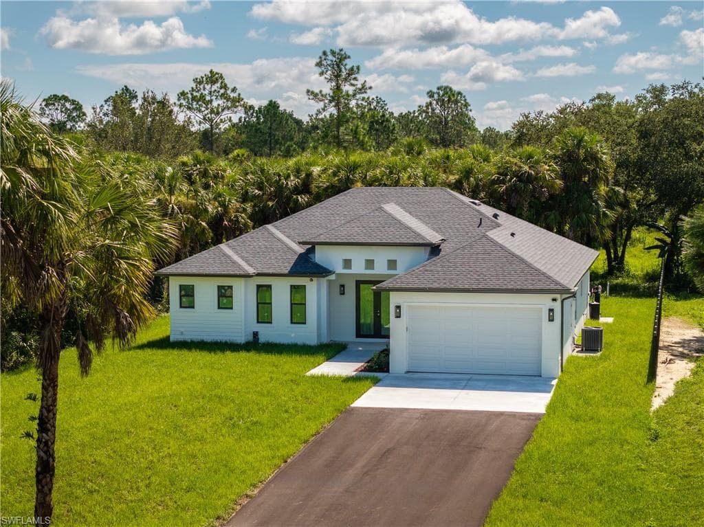 2132 Desoto BLVD S NAPLES, FL 34117