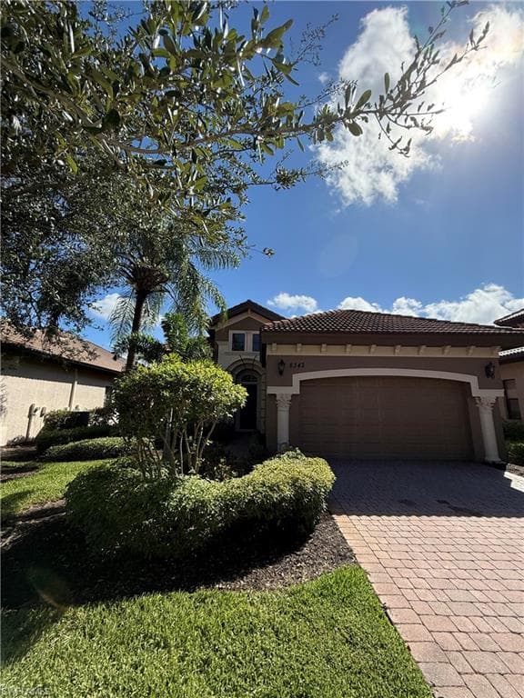 8342 Provencia CT FORT MYERS, FL 33912