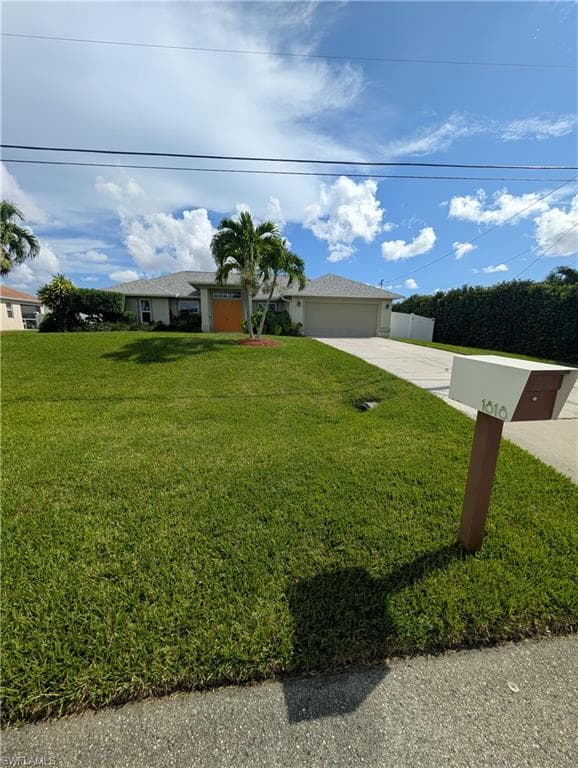 1818 SW 21st LN CAPE CORAL, FL 33991
