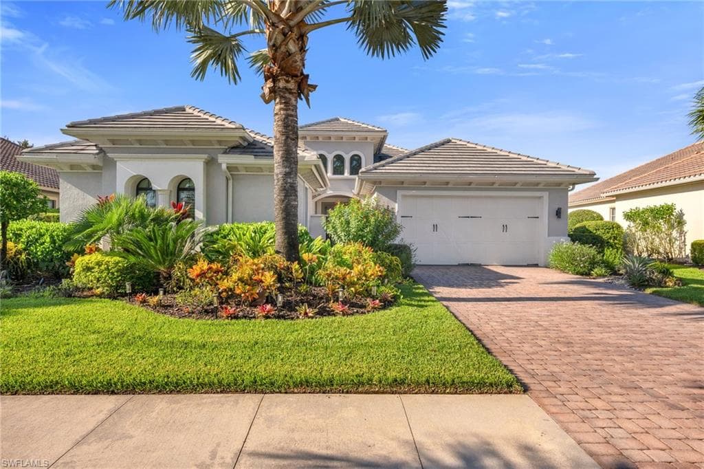 11958 Heather Woods CT NAPLES, FL 34120