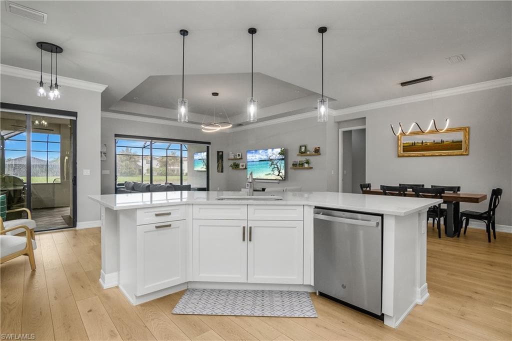 4705 Kensington CIR NAPLES, FL 34119